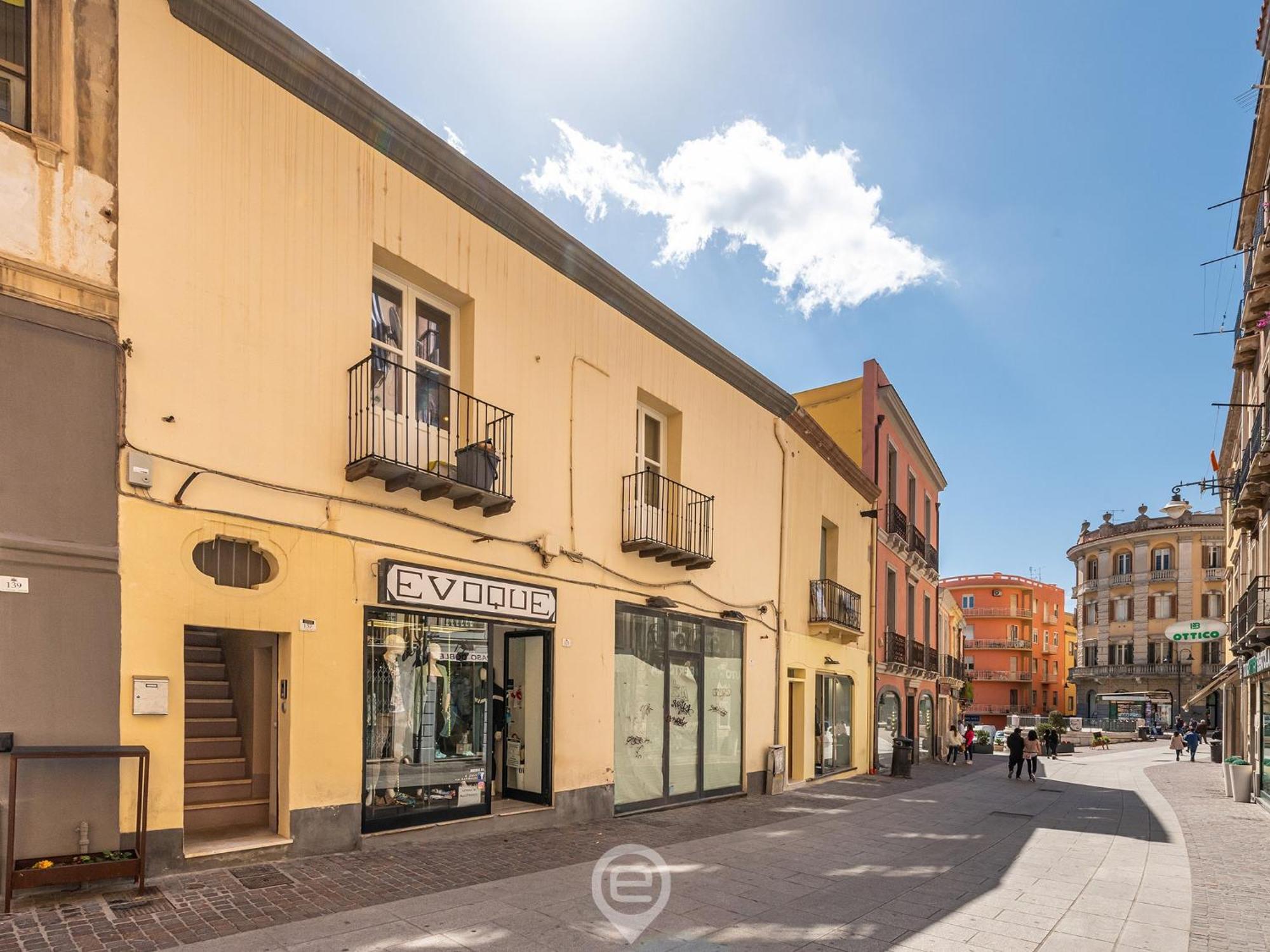 Promenade Boutique Rooms - City Centre Каляри Екстериор снимка